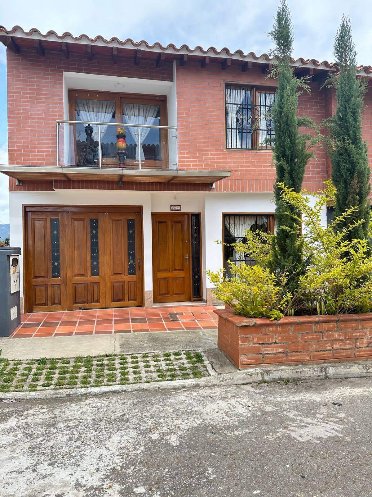 #2565 - Casa para Venta en Carmen de Viboral - ANT