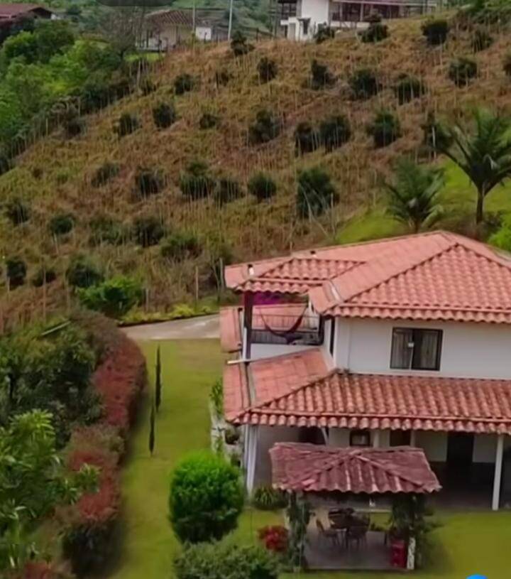 #2718 - Casa para Venta en San Vicente - ANT