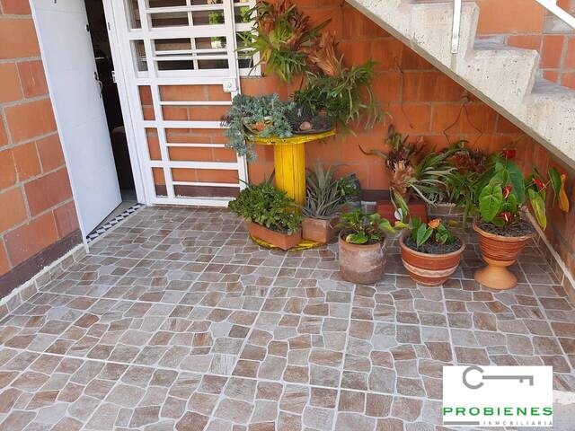 #2207 - Casa para Venta en Rionegro - ANT