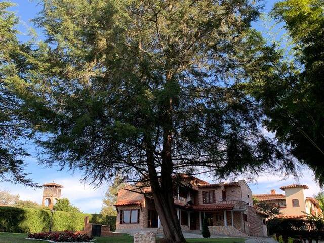 #2219 - Casa para Venta en Rionegro - ANT
