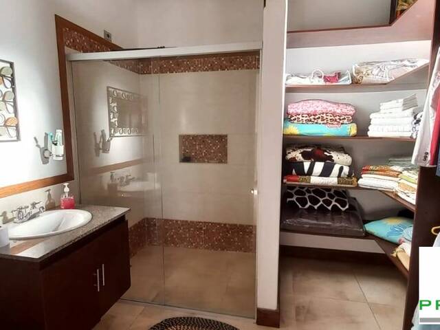 #2330 - Casa para Venta en Rionegro - ANT