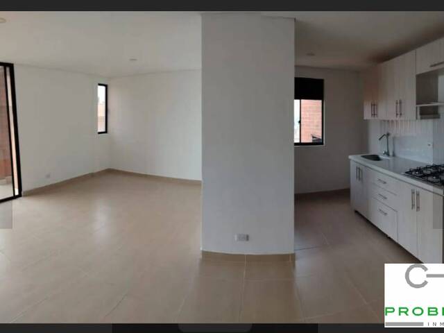 #2438 - Apartamento para Venta en Rionegro - ANT - 3