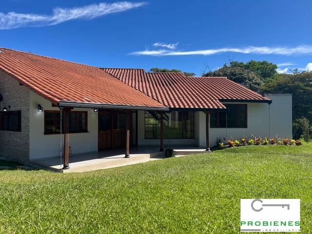 Finca para Venta en La Ceja - 4