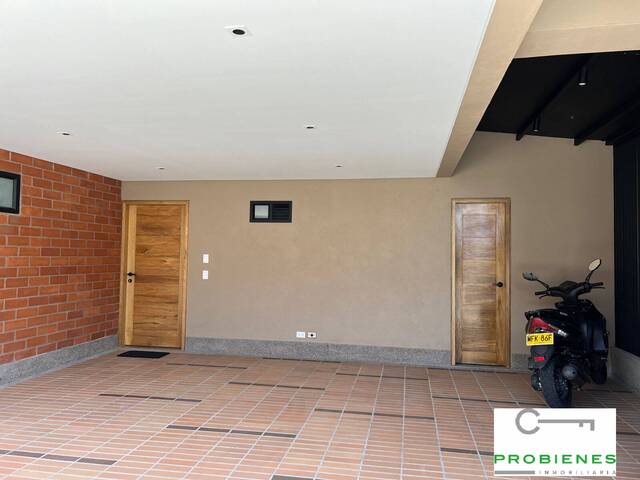 #2561 - Casa para Venta en Rionegro - ANT