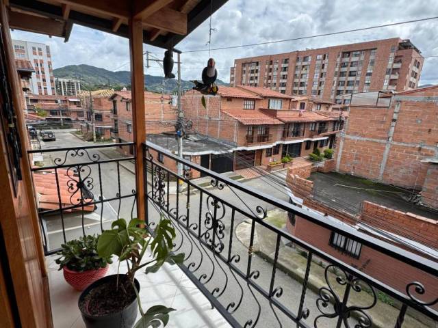 #2627 - Casa para Venta en Carmen de Viboral - ANT - 2